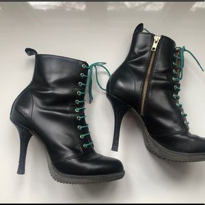 Dr Martens witchy heel bootie 🖤🔮